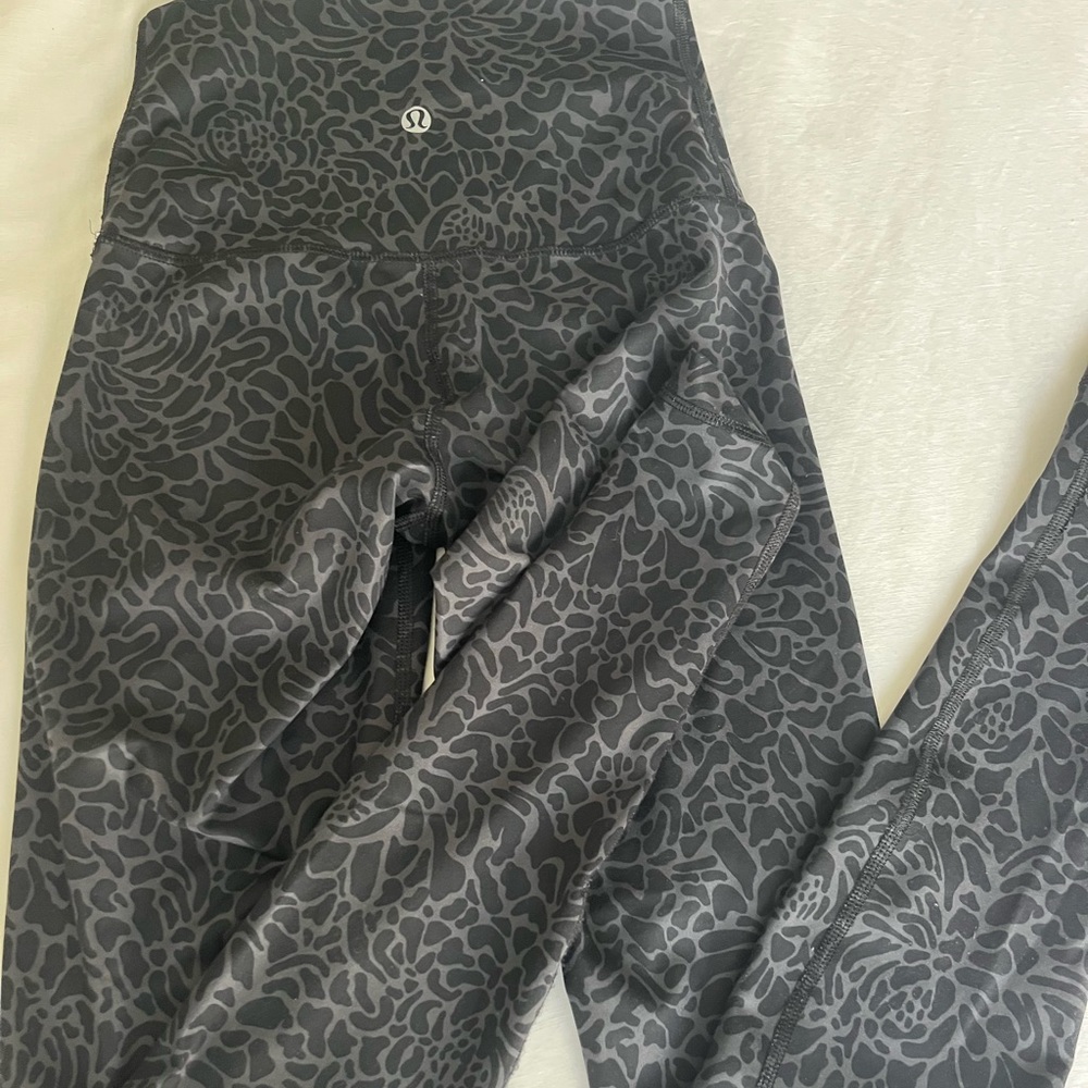 Lululemon align leggings